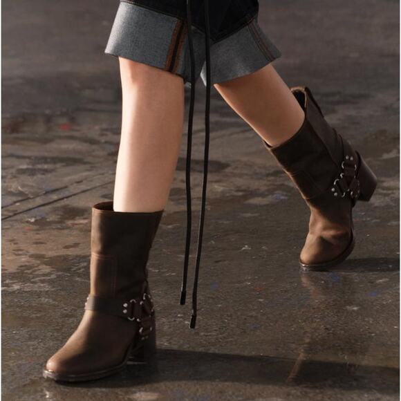 ZARA WIDE HEELED LEATHER ANKLE BOOTS - Picture 8 of 8